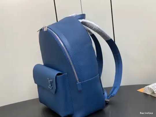 Cheap LOUIS VUITTON TAKEOFF BACKPACK 0701